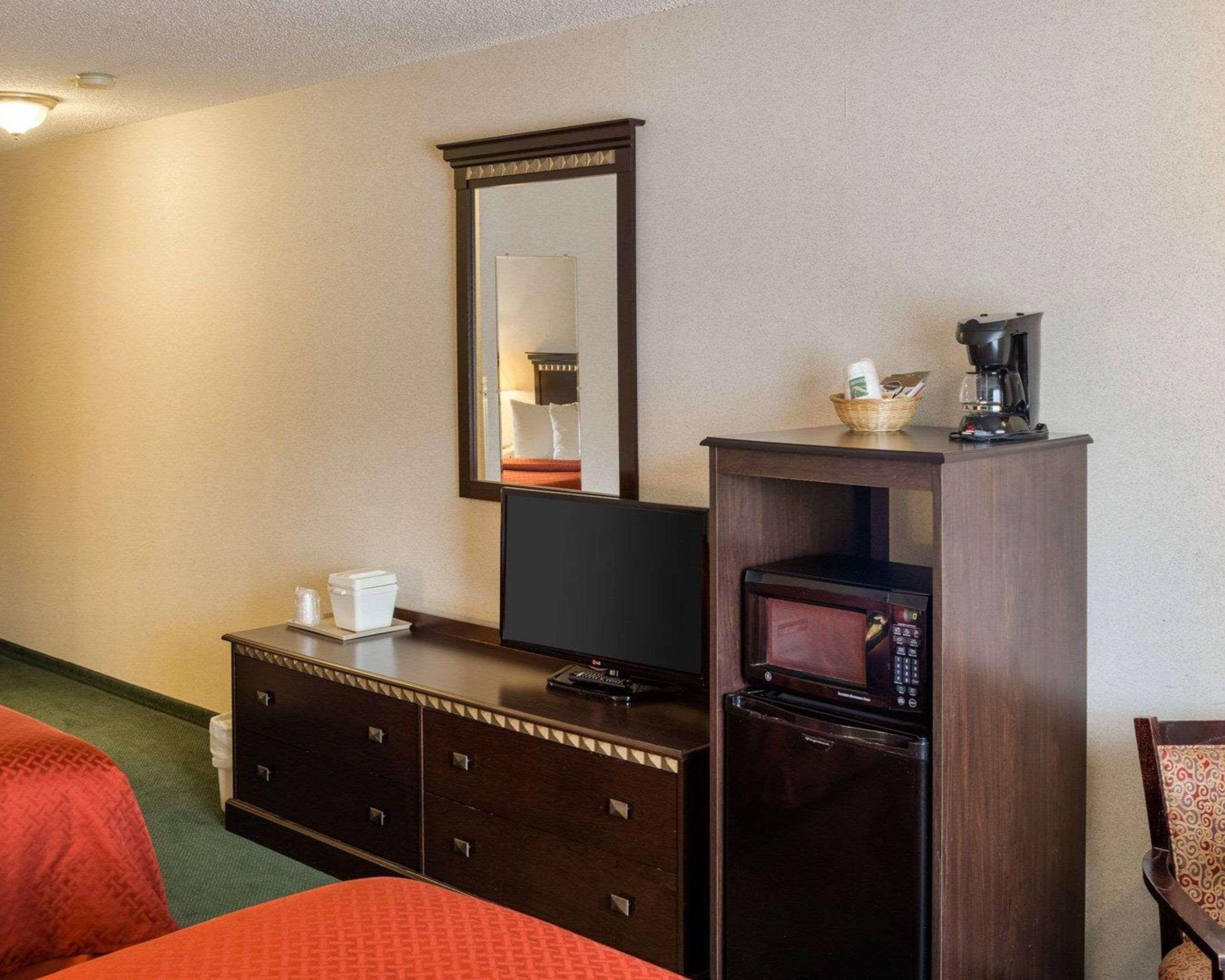 Quality Near Northtown Mall & National Sports Center Coon Rapids